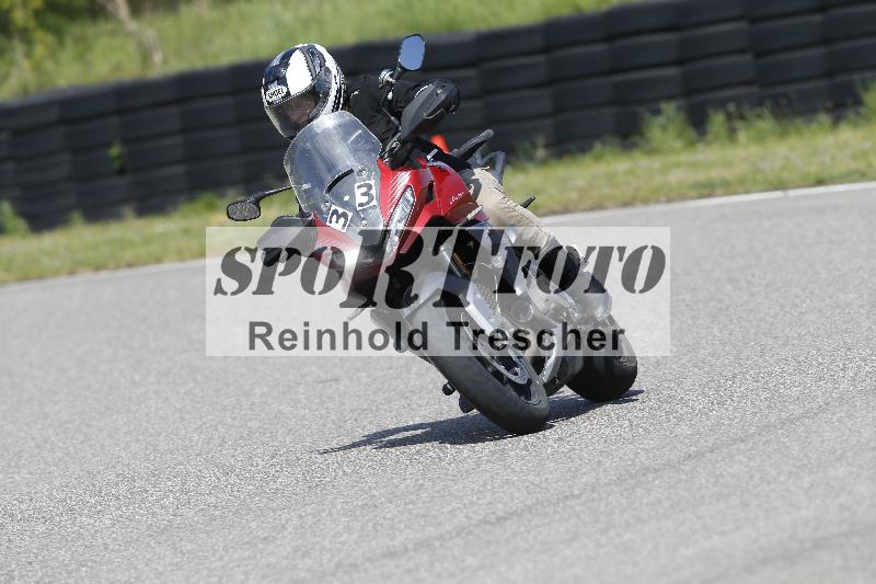 Archiv-2025/09 22.04.2025 Cornu Master School ADR/gruen-vert/33